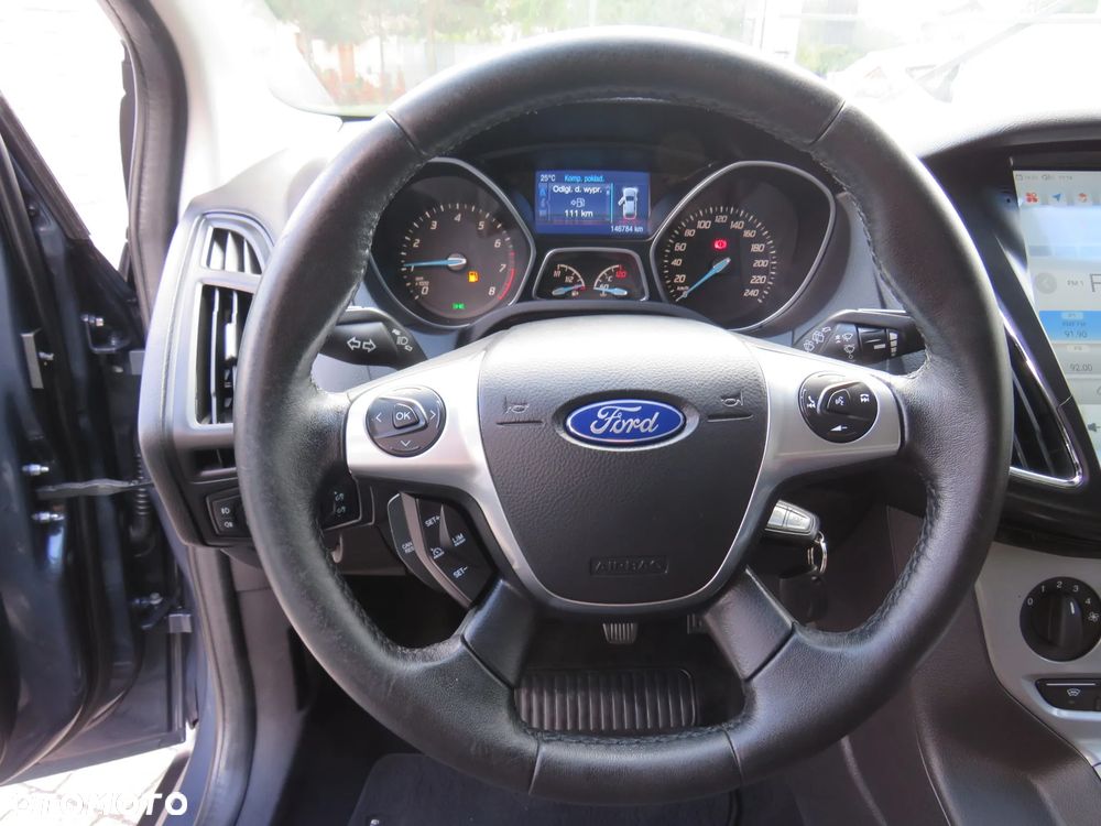 Ford Focus - 24