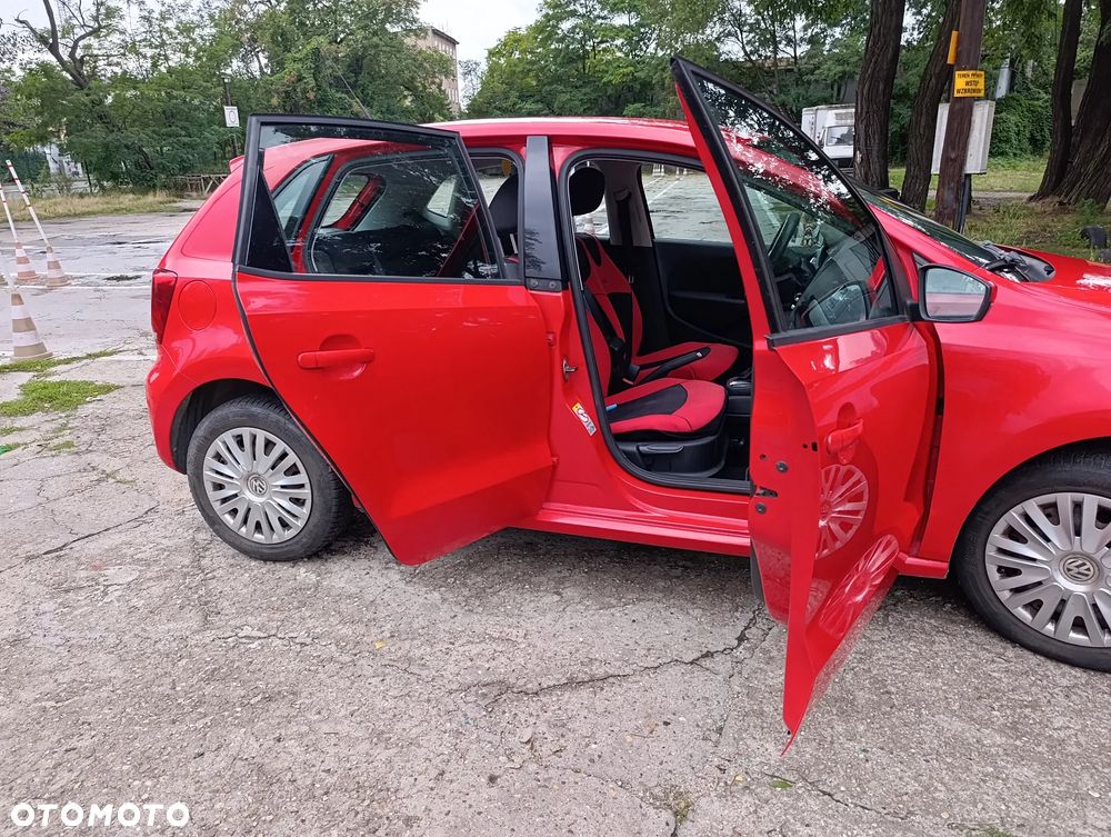 Volkswagen Polo 1.4 16V Comfortline DSG - 23