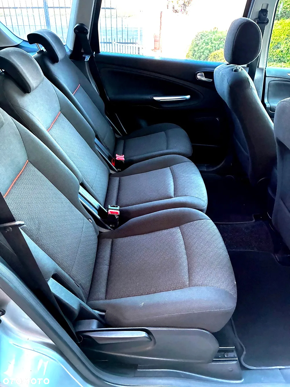 Ford S-Max 2.0 TDCi Ambiente - 13