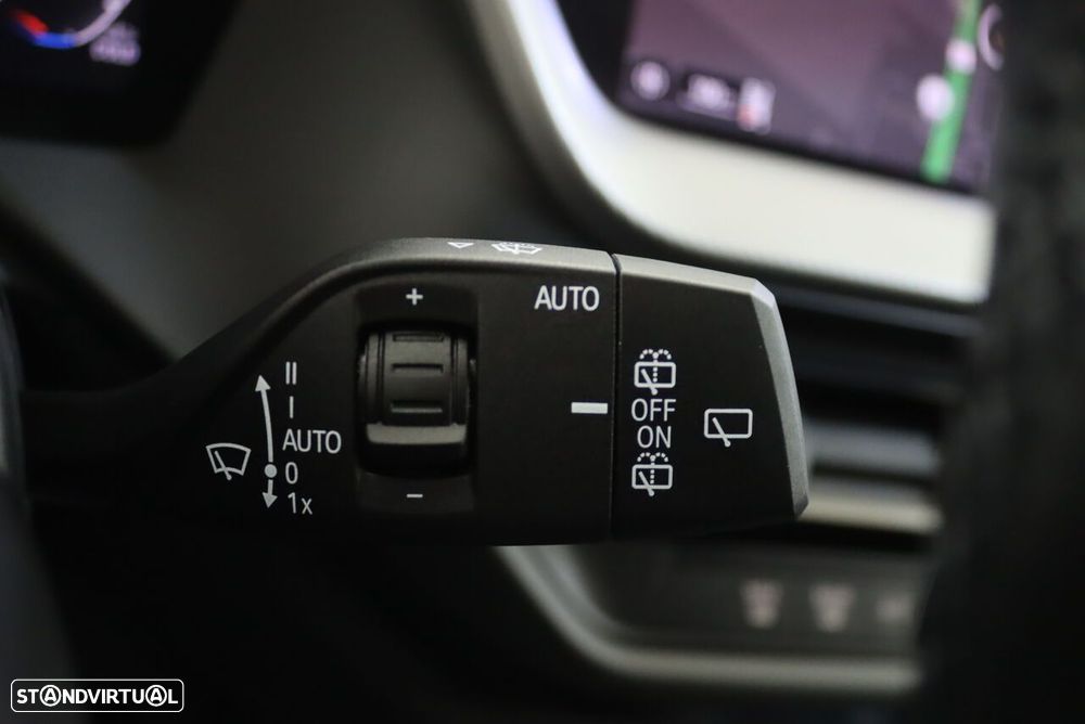 BMW 116 d Pack Desportivo M Auto - 15