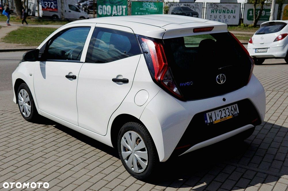 Toyota Aygo x - 7