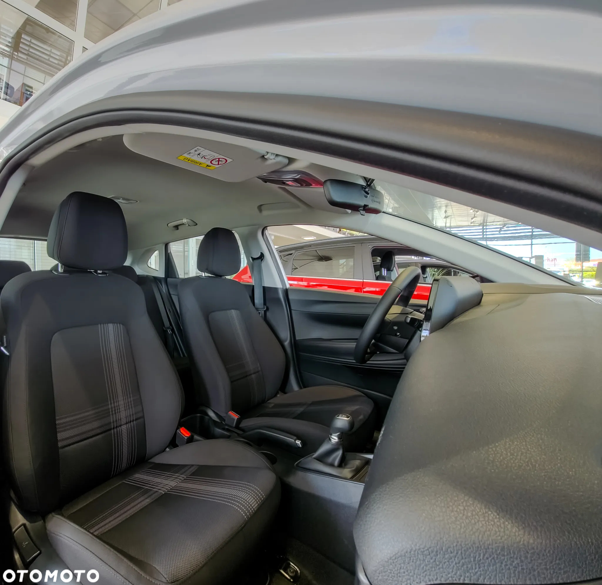 Hyundai i20 1.2 Pure - 12