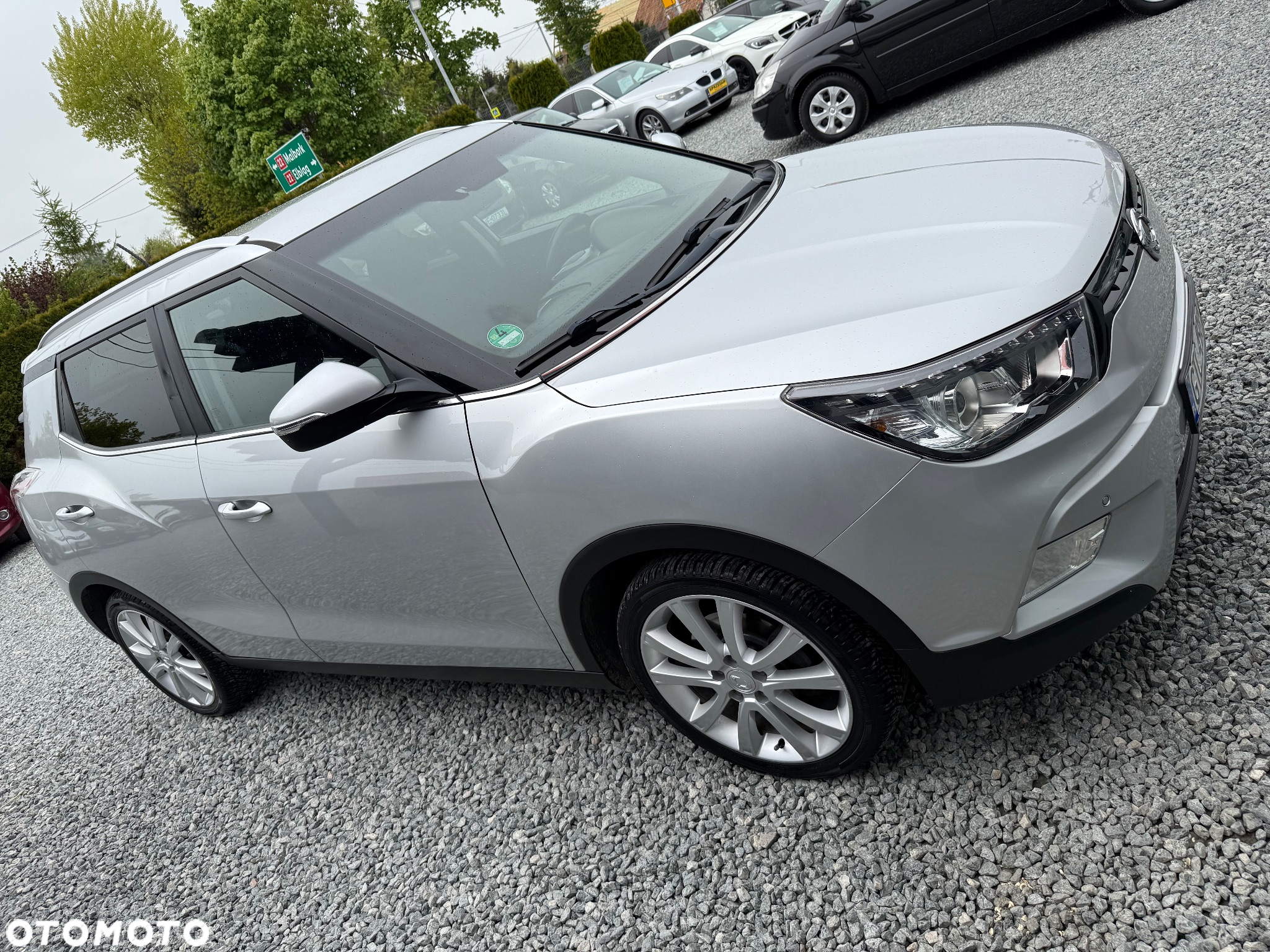 SsangYong/KGM Tivoli 1.6 D Crystal Base - 18