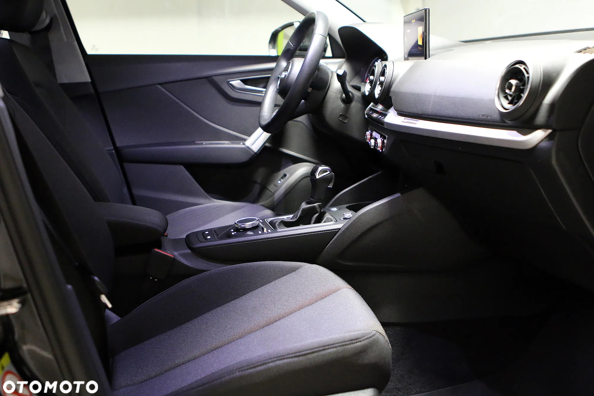 Audi Q2 35 TFSI S tronic - 21