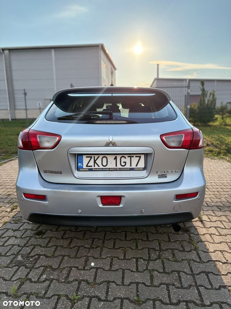 Mitsubishi Lancer - 5