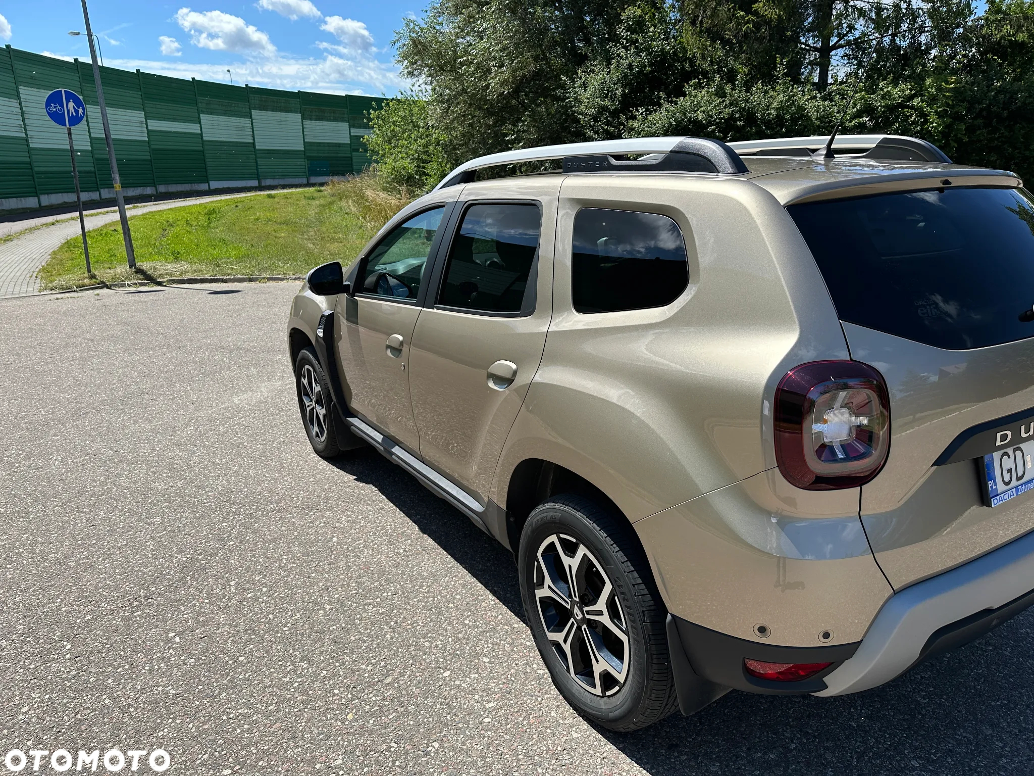 Dacia Duster 1.6 SCe S&S - 5
