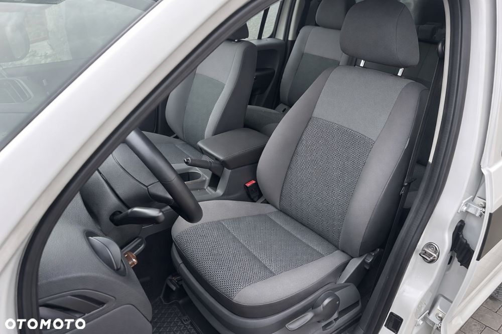 Volkswagen Amarok 2.0 BiTDI Trendline - 25