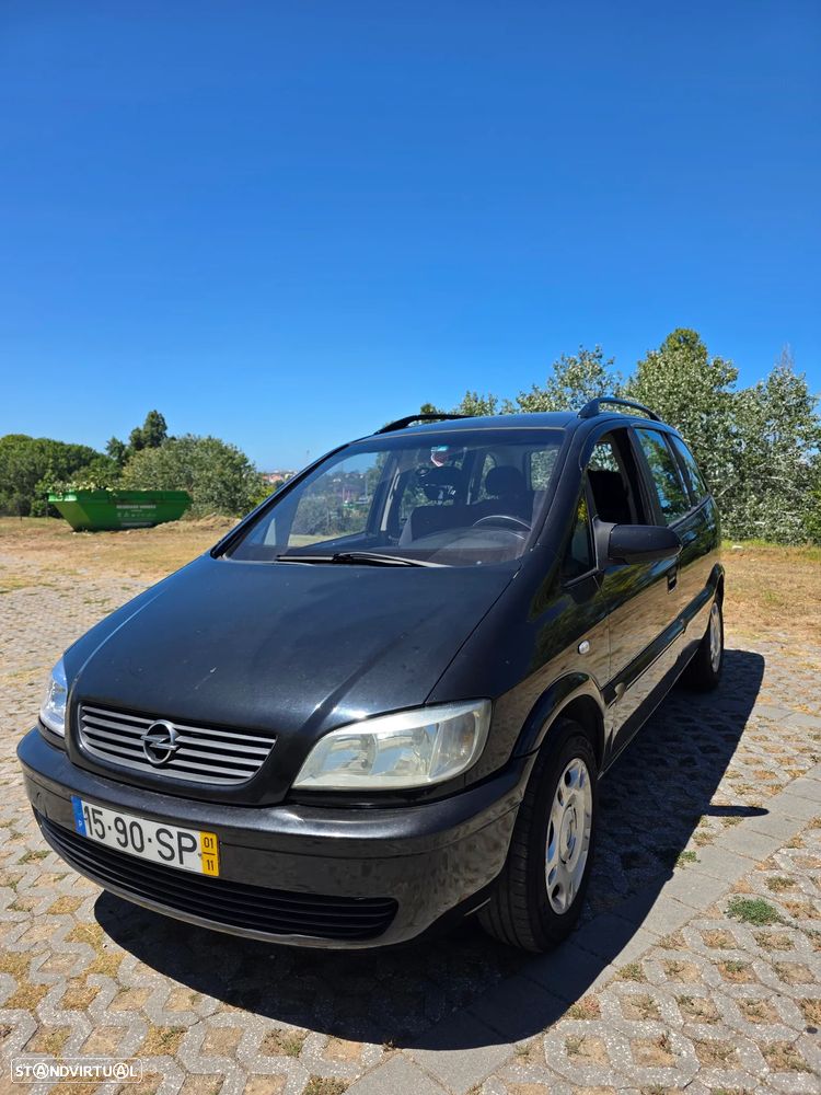 Opel Zafira 2.0 DTi - 1