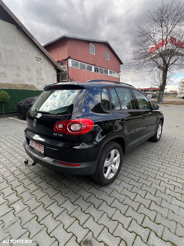 Volkswagen Tiguan - 3