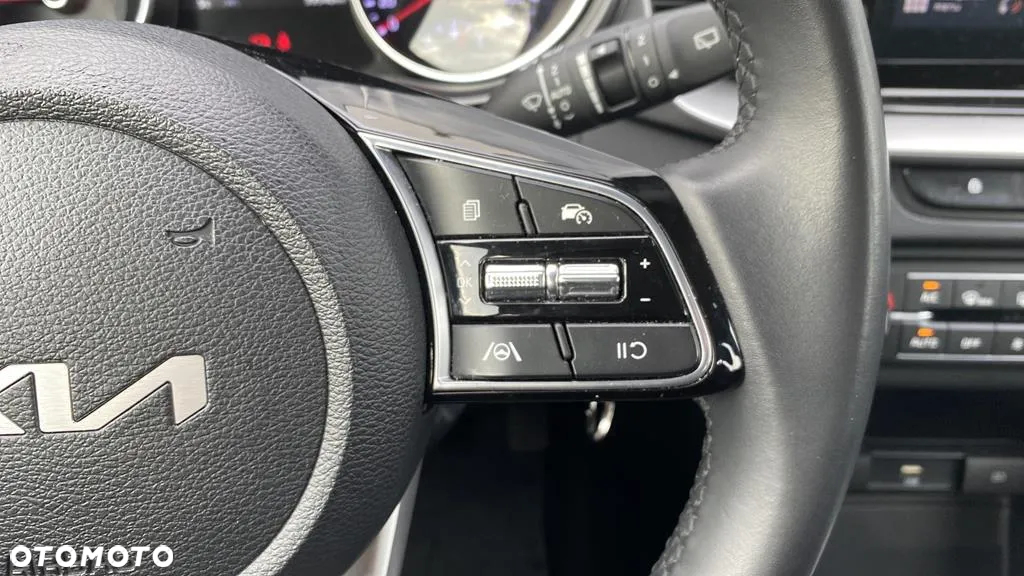 Kia Ceed 1.0 T-GDI M - 11