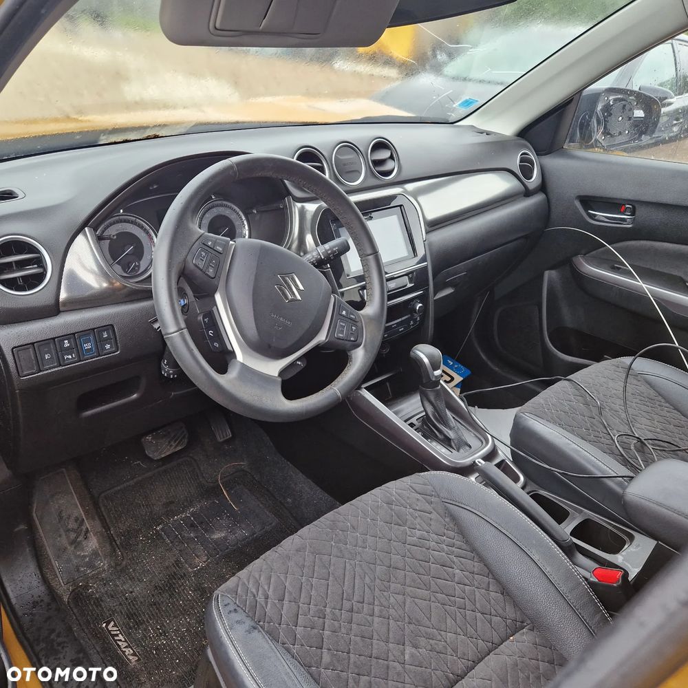 Suzuki Vitara - 8