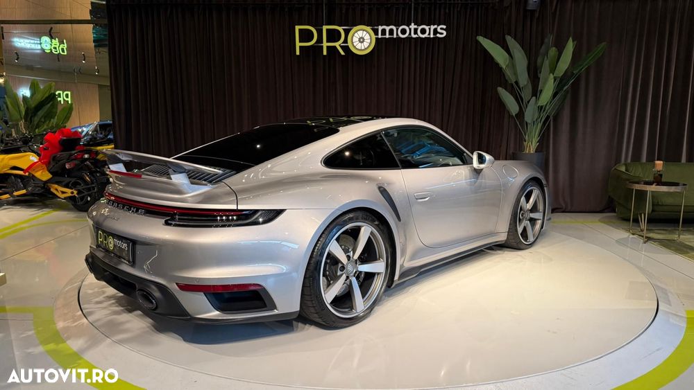 Porsche 911-TURBO-S - 7