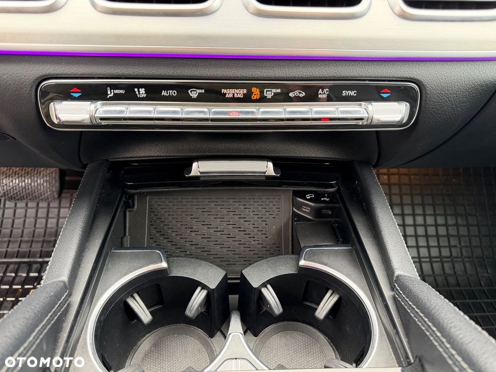 Mercedes-Benz GLE - 25