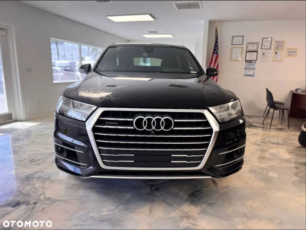 Audi Q7 3.0 TFSI Quattro Tiptronic - 3