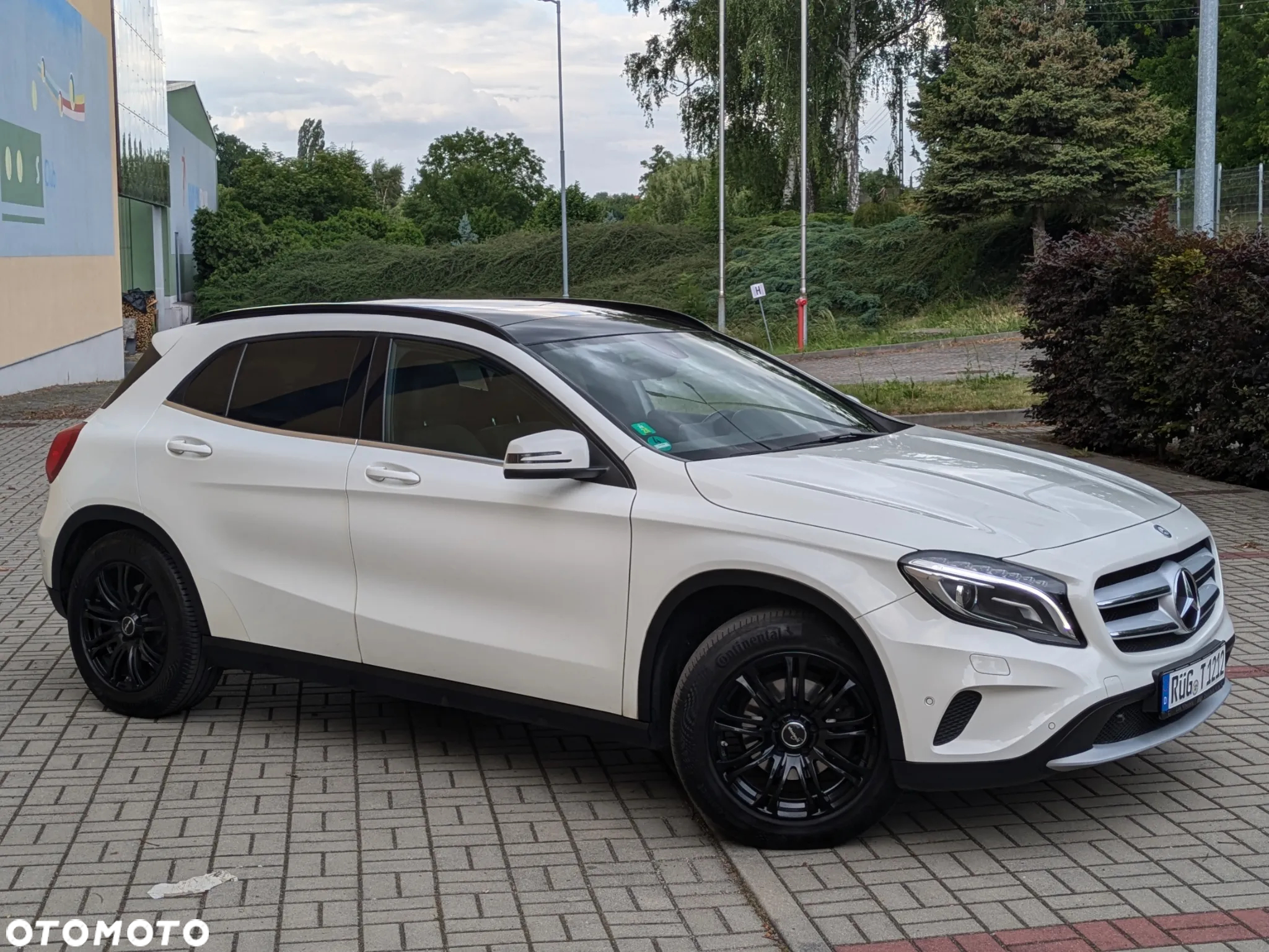 Mercedes-Benz GLA 200 UrbanStyle Edition - 3