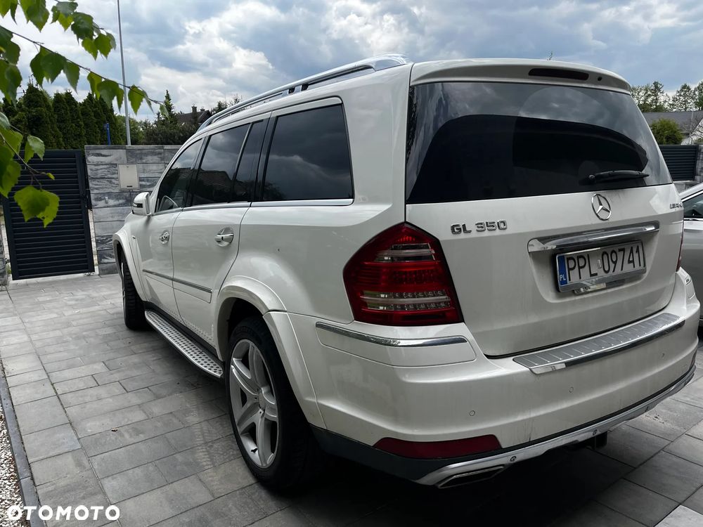 Mercedes-Benz GL - 4