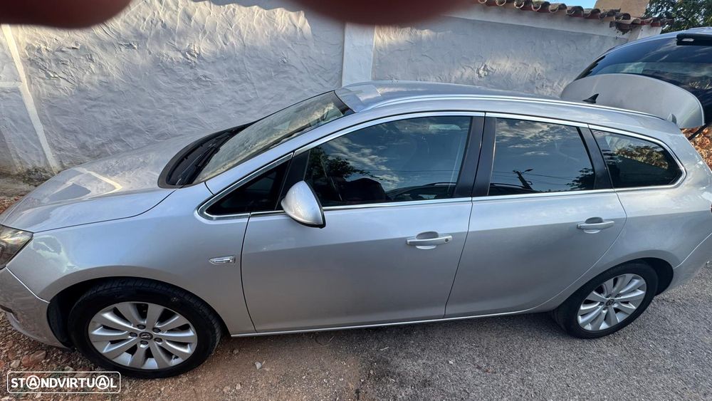 Opel Astra Sports Tourer - 6