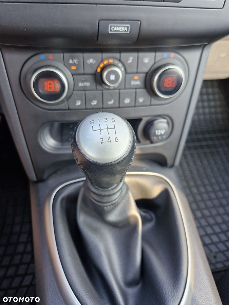 Nissan Qashqai - 15
