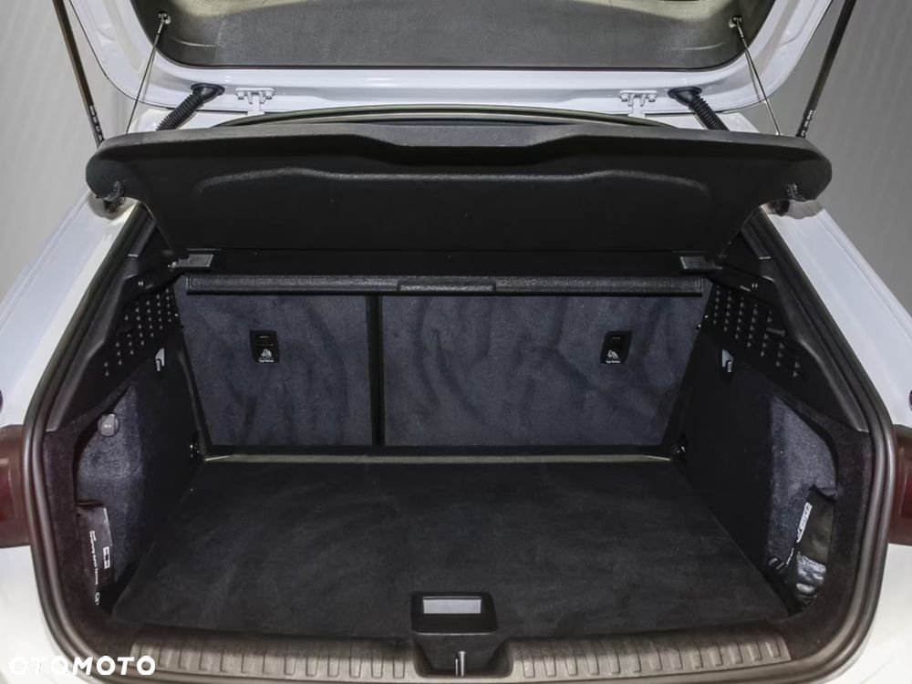 Audi S3 Sportback TFSI Quattro S tronic - 12
