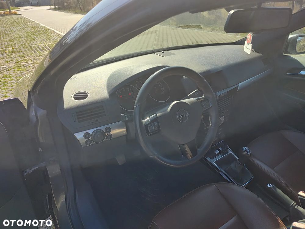 Opel Astra 1.6 Cosmo - 4