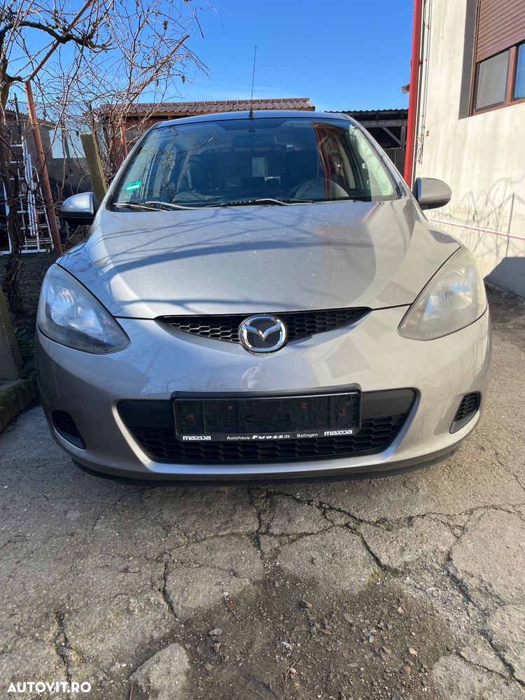 Mazda 2 - 1