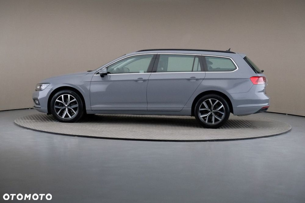 Volkswagen Passat Variant 2.0 TSI Business DSG - 4