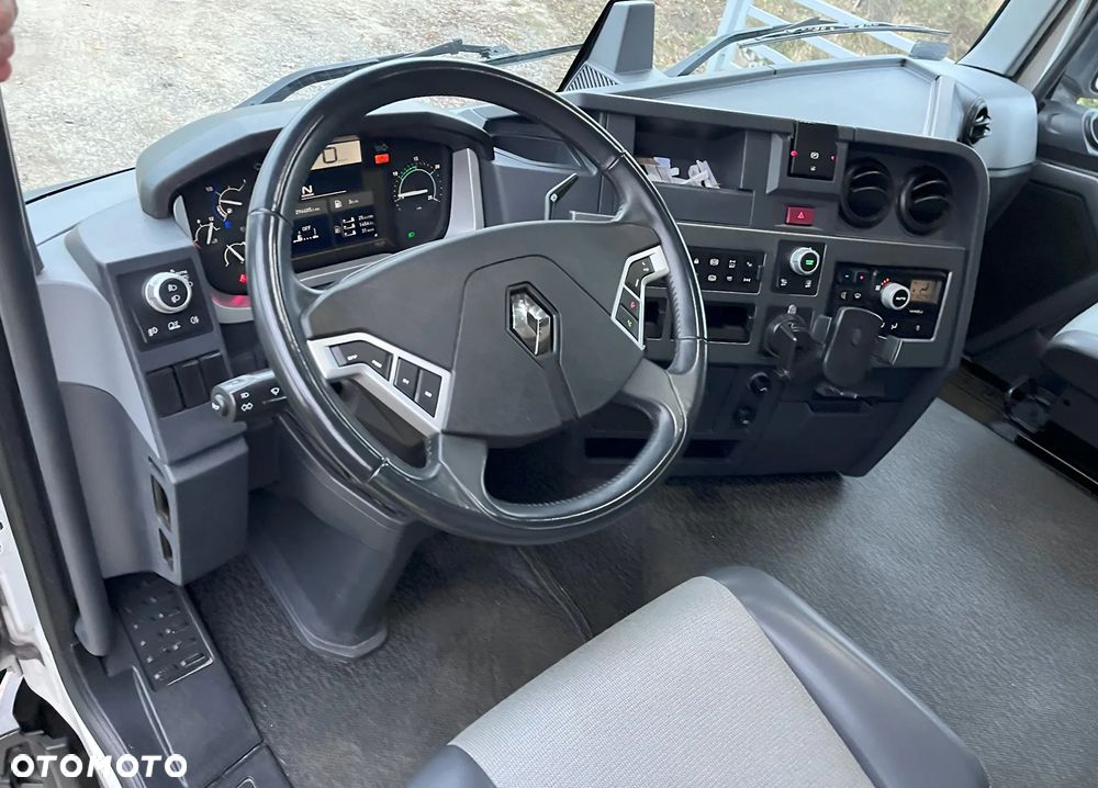 Renault T520 - 20