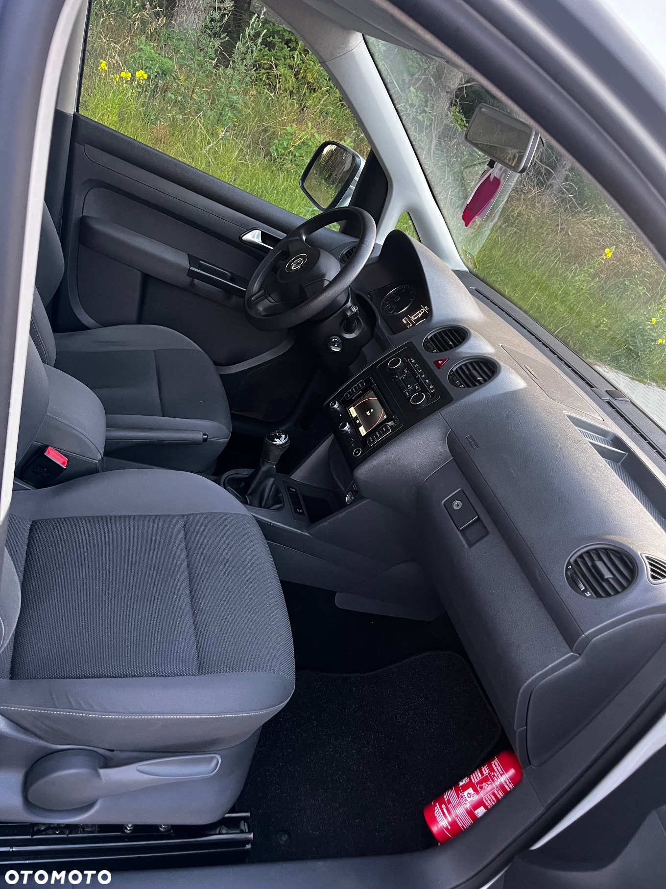 Volkswagen Caddy 1.6 TDI Comfortline - 5