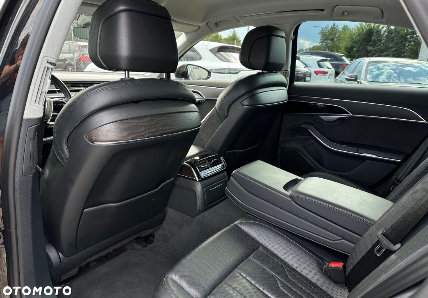 Audi A8 - 13