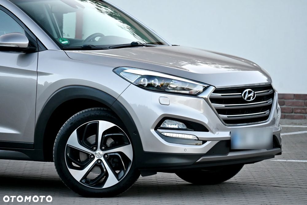 Hyundai Tucson 1.7 CRDI BlueDrive Premium 2WD DCT - 11