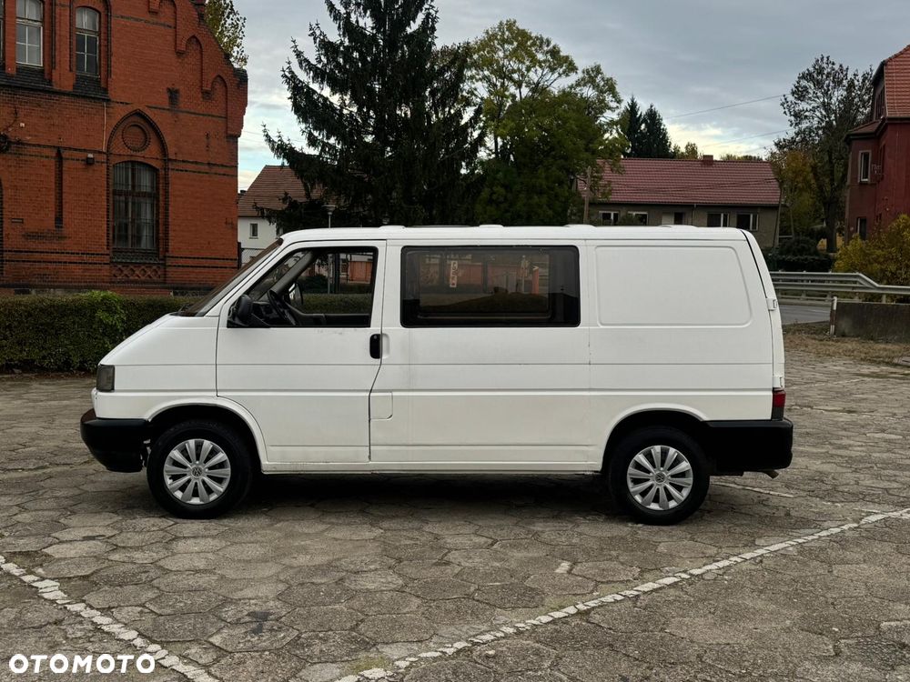 Volkswagen Transporter - 4
