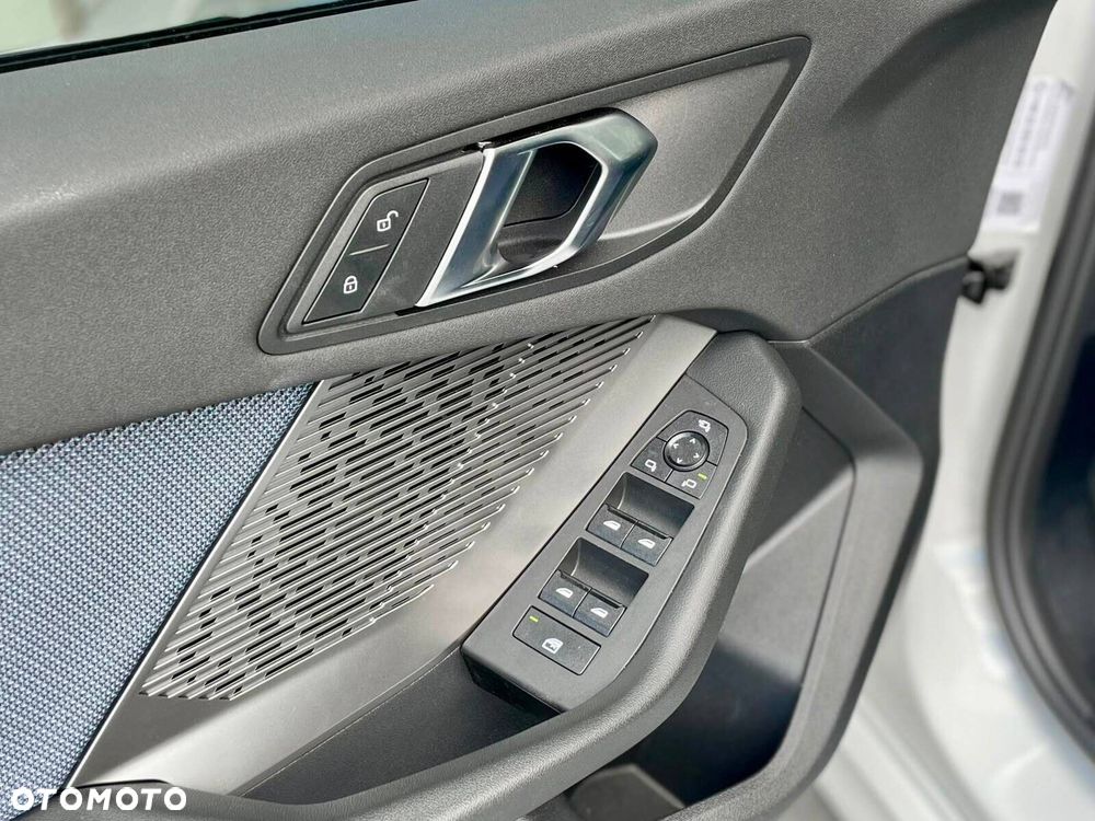 BMW Seria 1 - 12