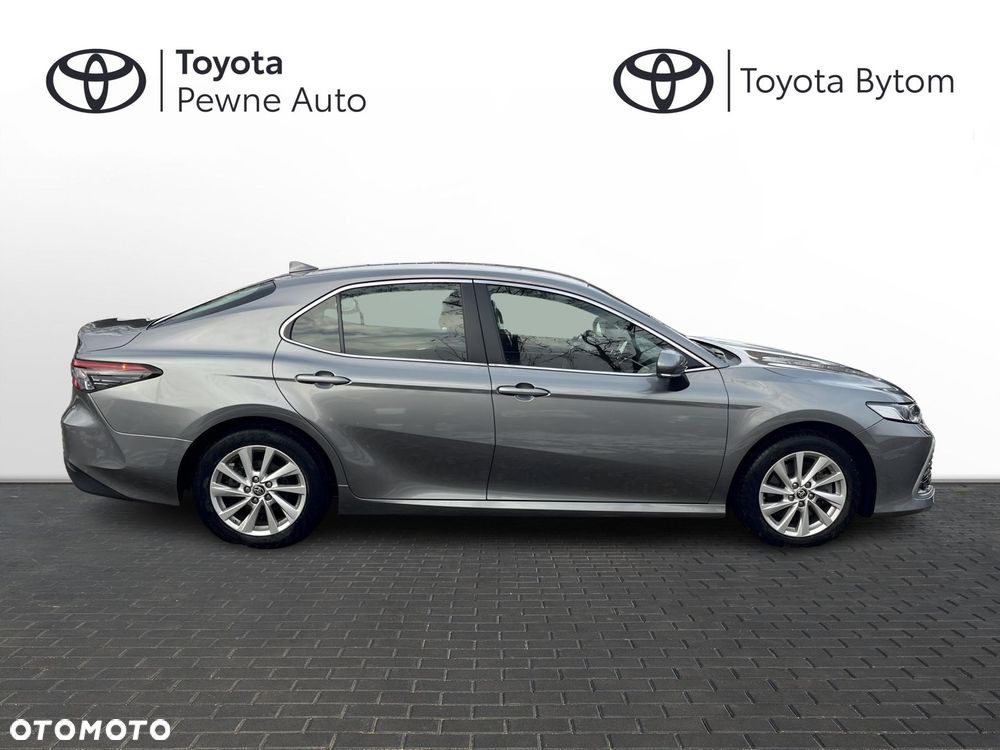 Toyota Camry 2.5 Hybrid Comfort CVT - 16