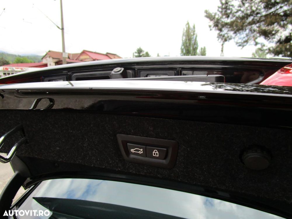BMW Seria 5 530e xDrive AT PHEV - 18