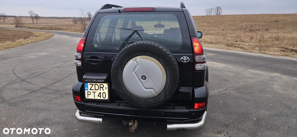 Toyota Land Cruiser - 3