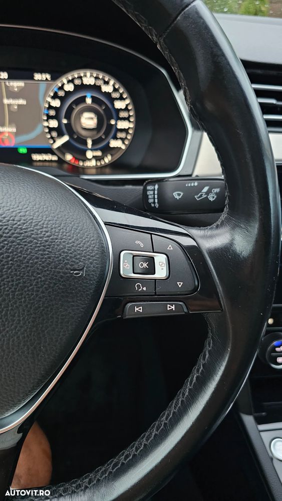 Volkswagen Passat 2.0 TDI DSG Comfortline - 17