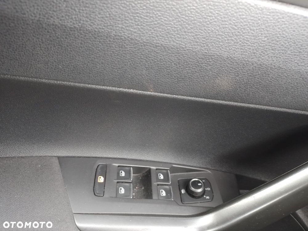 Volkswagen Polo 1.0 (Blue Motion Technology) Comfortline - 15