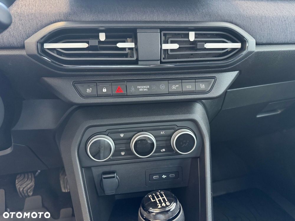 Dacia Sandero - 10