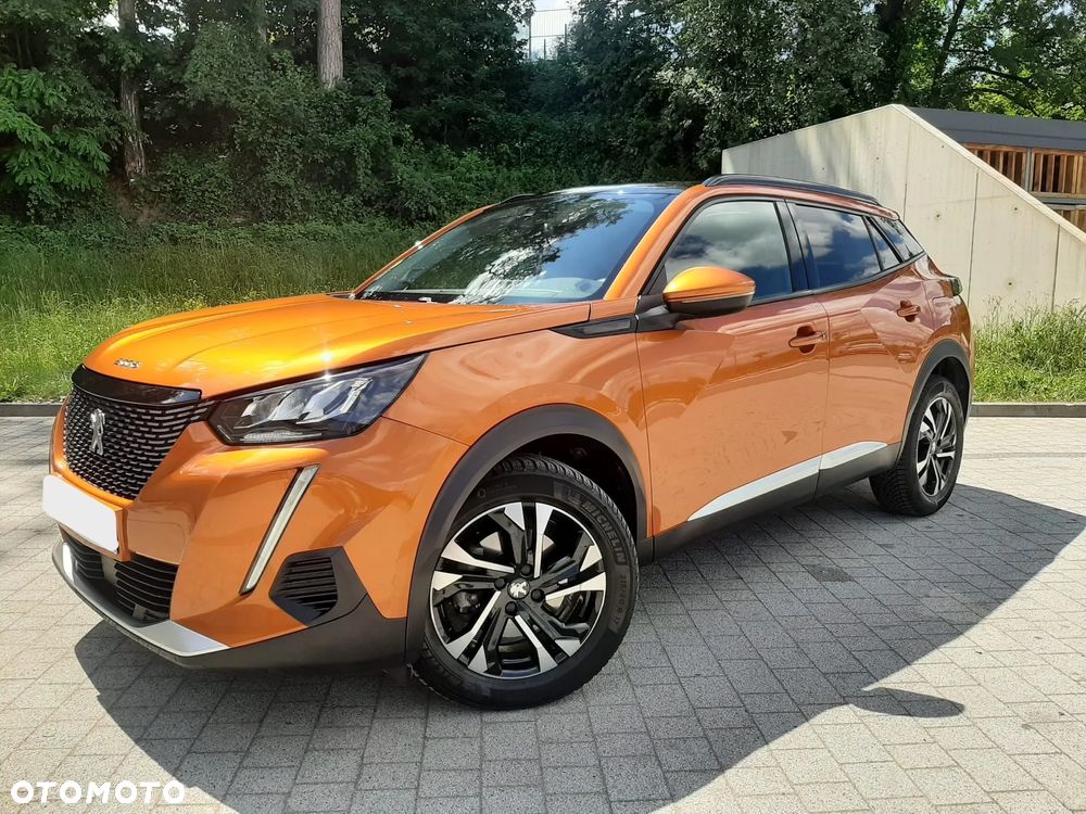 Peugeot 2008 1.5 BlueHDi Allure S&S EAT8 - 1