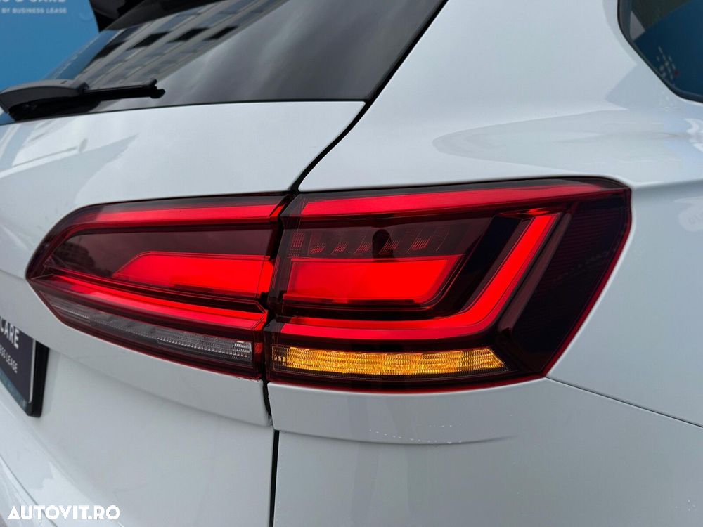 Volkswagen Touareg 3.0 V6 TSI OPF 4Motion Aut. - 16