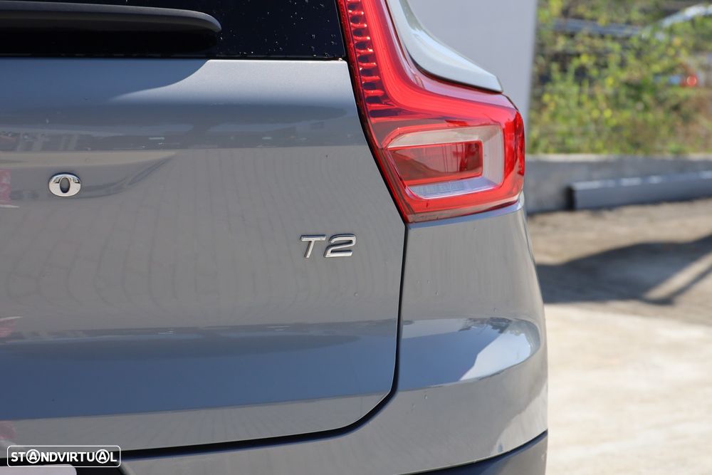 Volvo XC 40 1.5 T2 Plus Dark Auto - 27