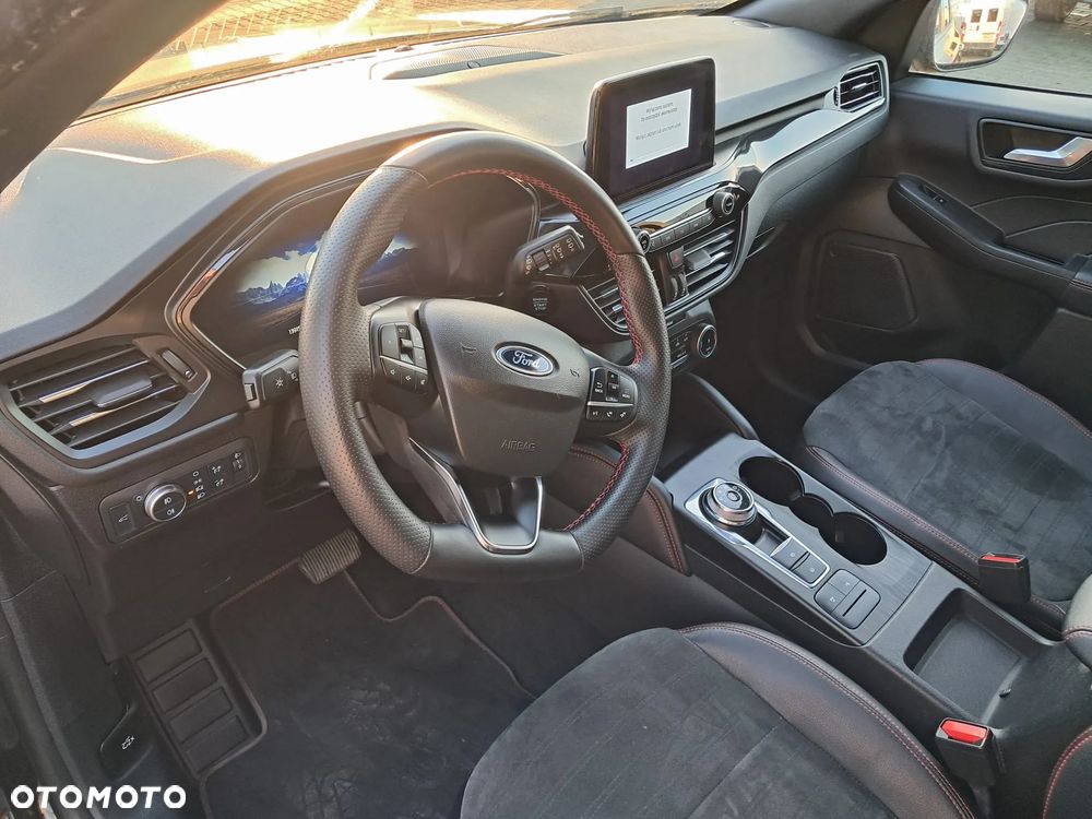 Ford Kuga 2.5 Duratec FHEV 4x4 ST-LINE - 11