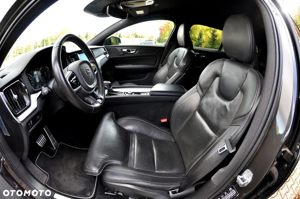 Volvo V60 T4 Geartronic RDesign - 23