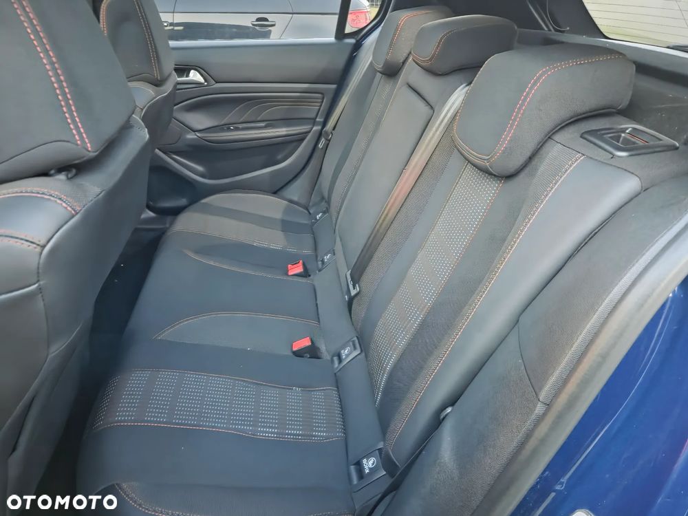 Peugeot 308 BlueHDi 130 Stop & Start GT Pack - 13