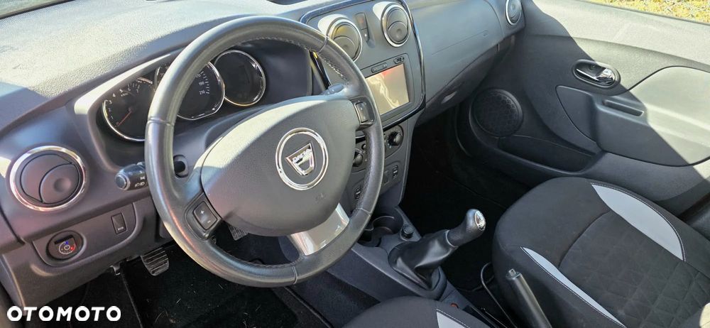 Dacia Sandero Stepway 0.9 TCe Laureate S&S EU6 - 11