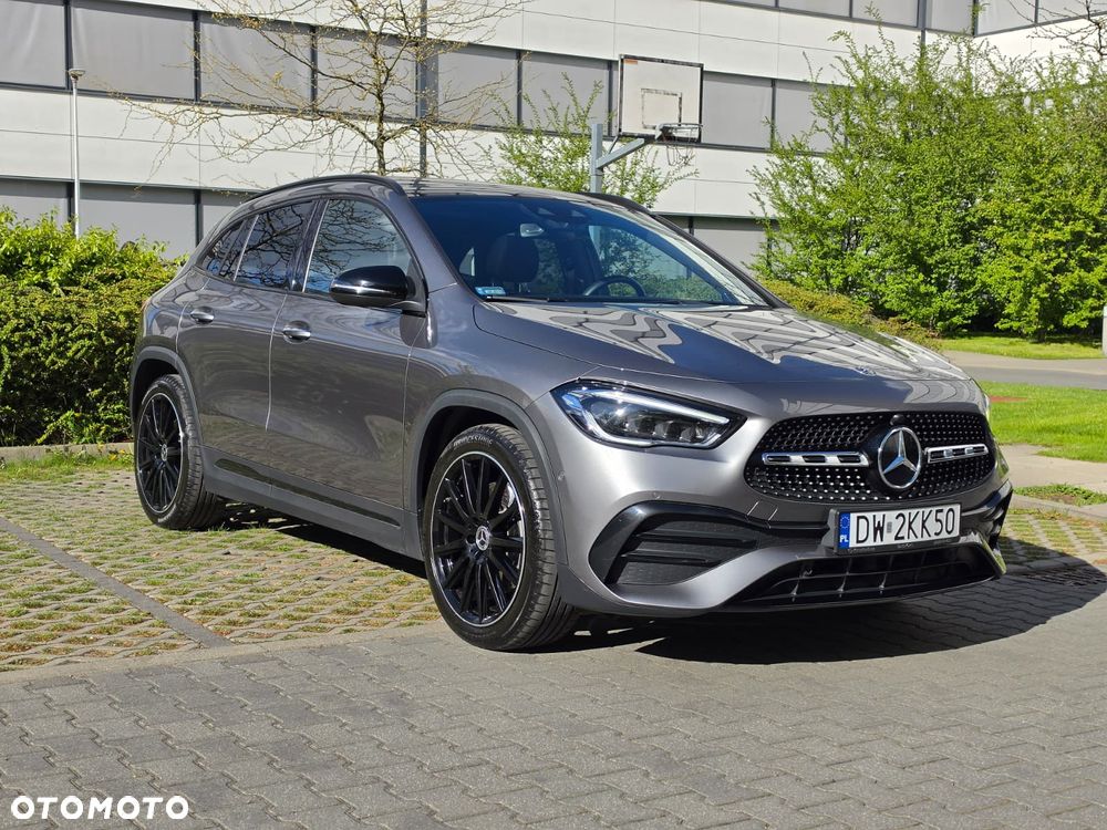 Mercedes-Benz GLA 250 4-Matic AMG Line - 11