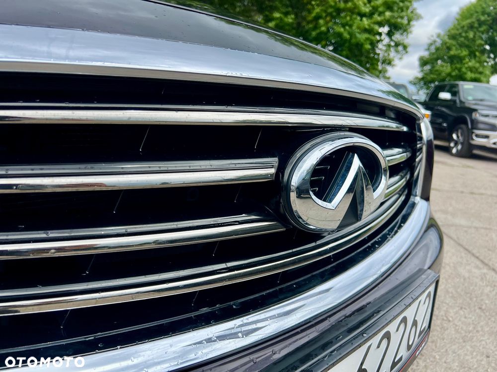 Infiniti QX70 3.0d S Premium - 9