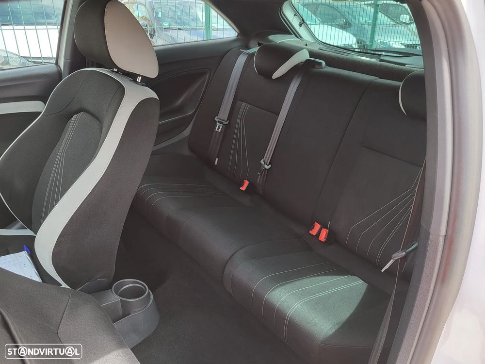 SEAT Ibiza SC 1.4 TSI DSG Cupra - 8