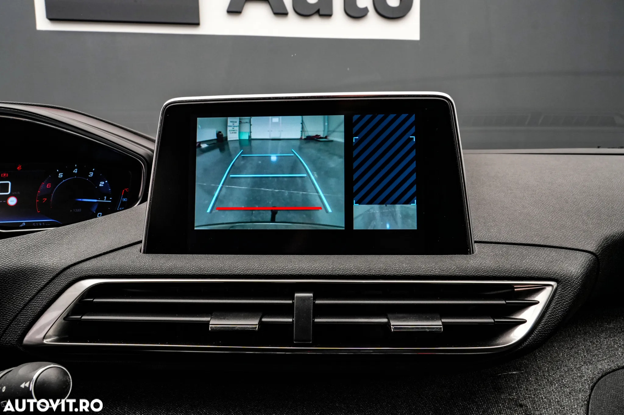 Peugeot 5008 1.2 Puretech Turbo s&s Allure - 22