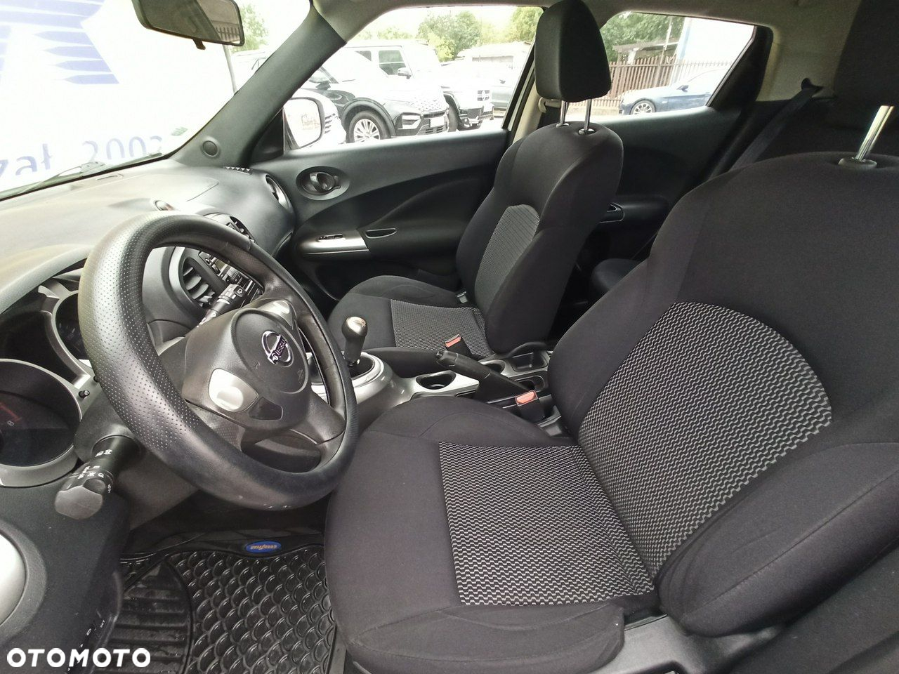 Nissan Juke 1.6 Visia Plus - 8